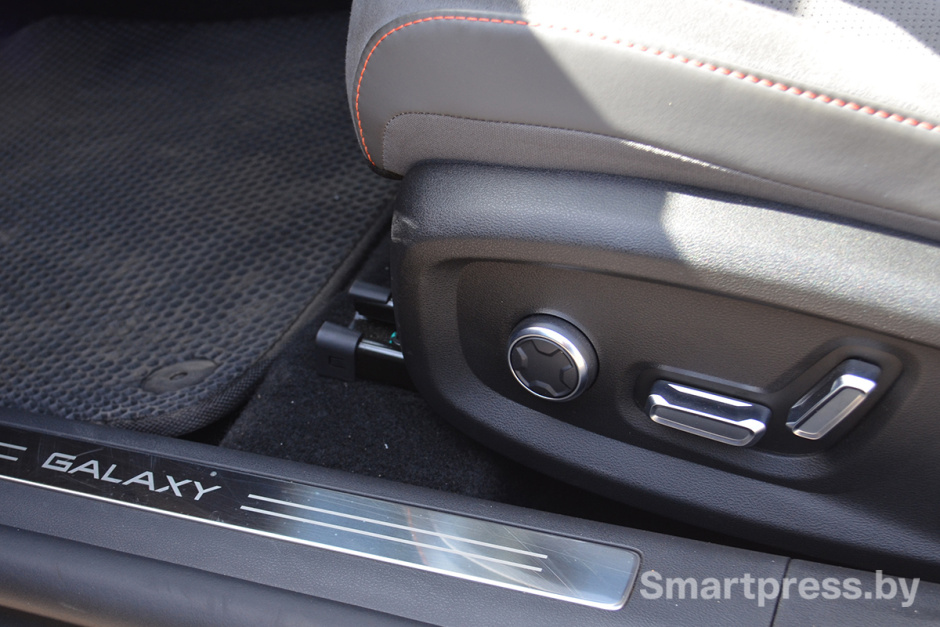 Электрорегулировки водительского сидения Geely Galaxy E8