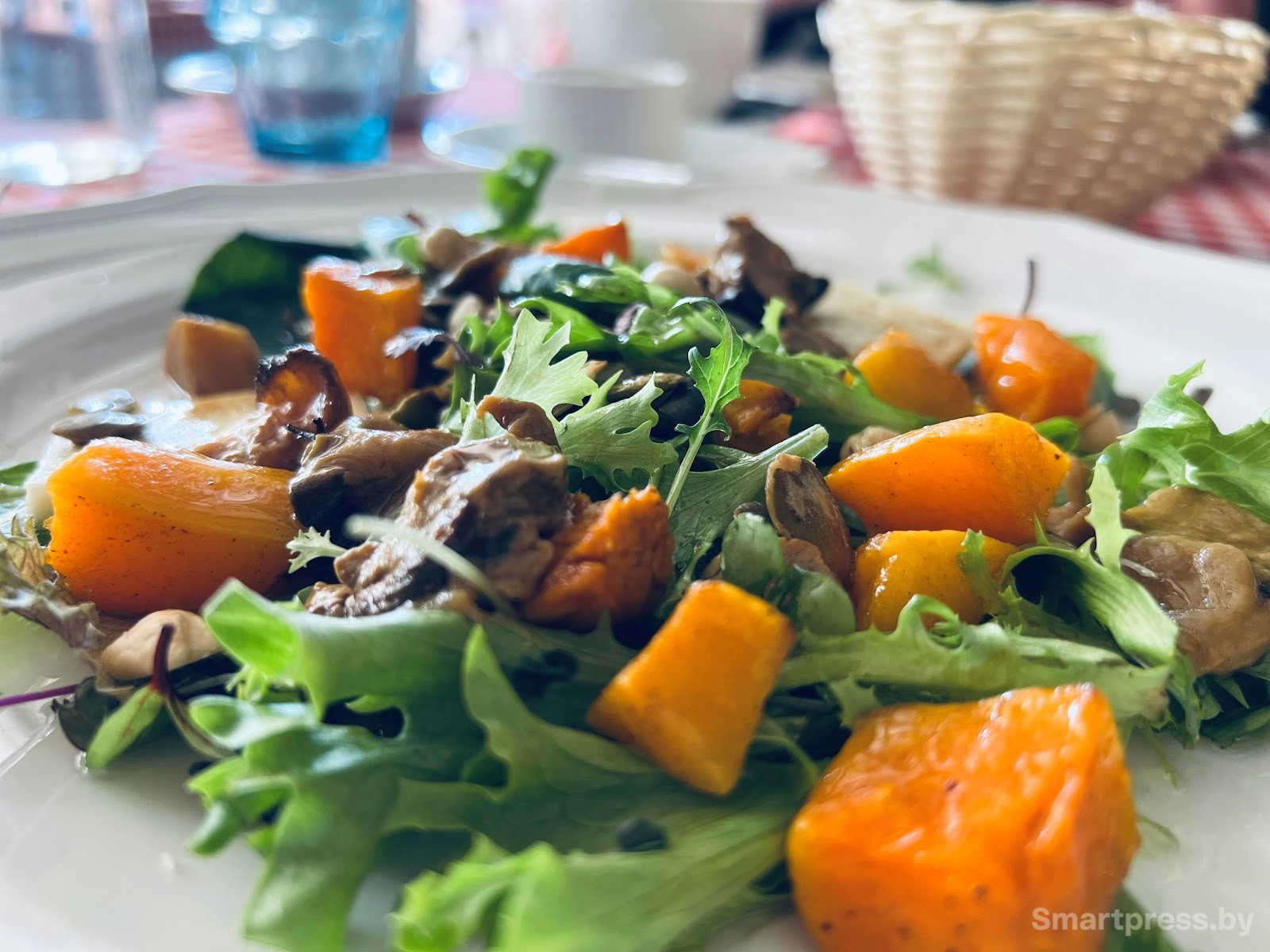 Ресторанный критик Смартпресс ресторан La Scala Trattoria Ignazio 8.jpg Ресторанный критик Смартпресс ресторан La Scala Trattoria Ignazio 8.jpg