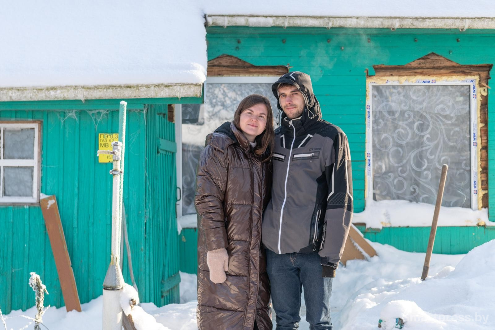 1-Витя и Настя переехали в дом под Минском несколько месяцев назад.jpg