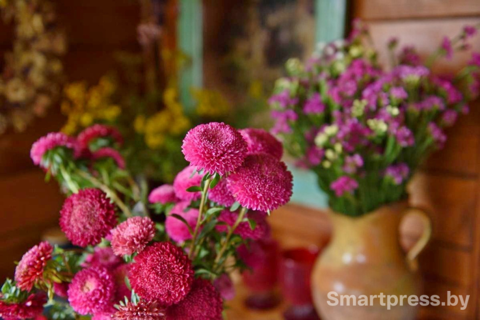 19-Убранство на участке семьи Гущенсковых.jpg