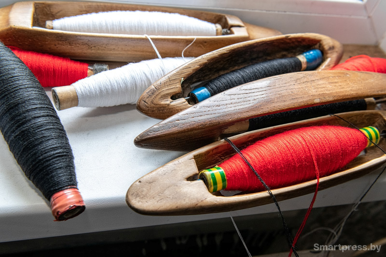 12-Нитки для ткачества.jpg