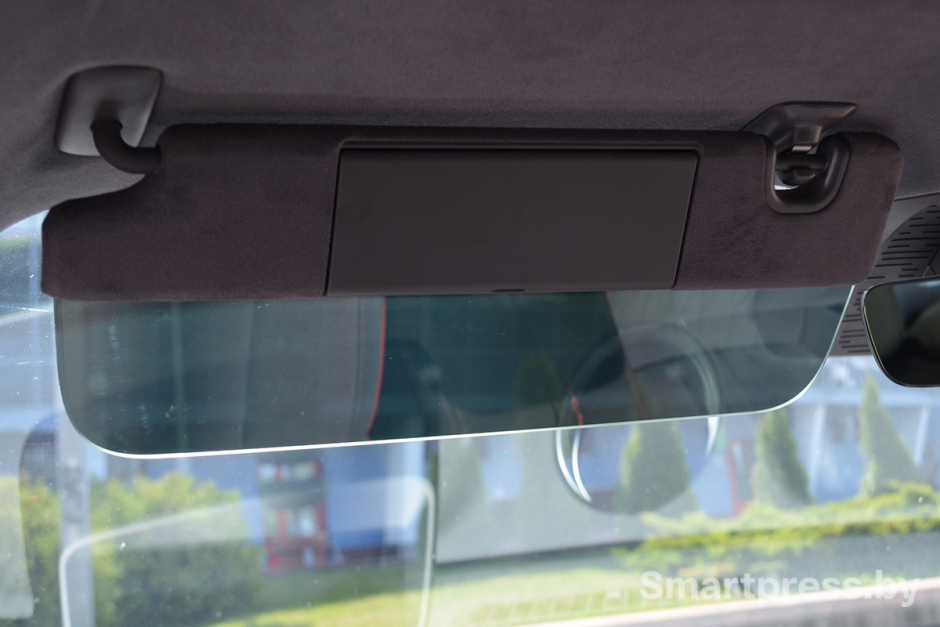 Защитный козырек Geely Galaxy E8