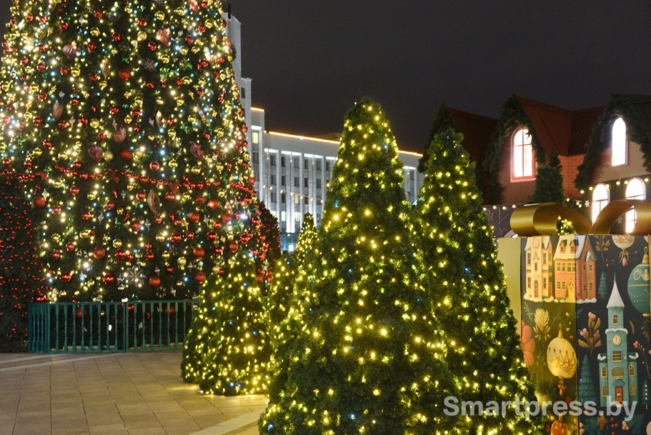 пл_независимости_елка_0004