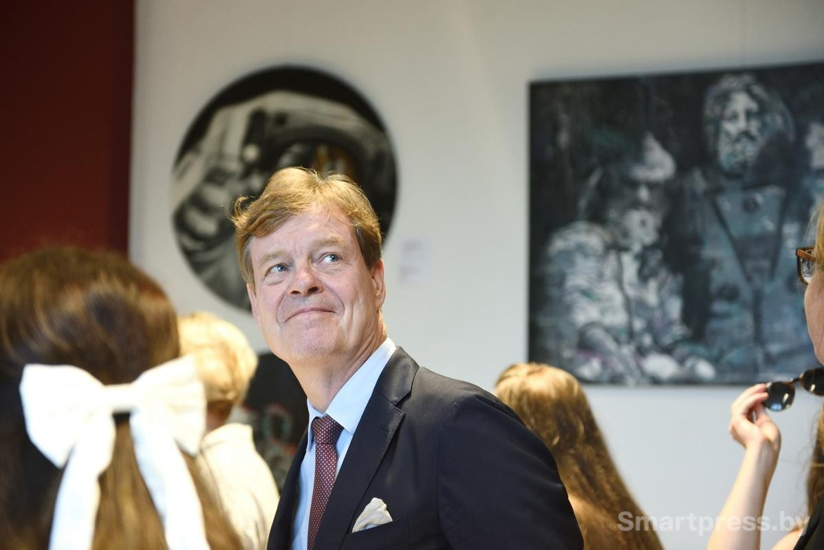 9-Поверенный в делах Евросоюза Стен Нерлов.jpg