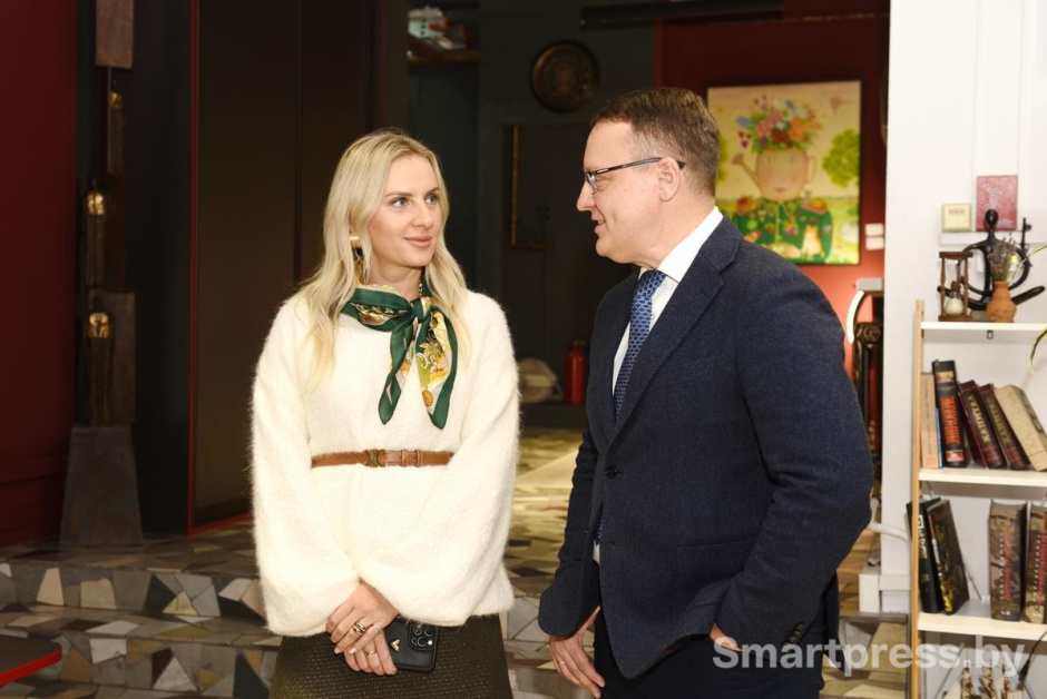 12-Мария Канасевич руководитель PR-группы МТС и помощник генерального директора А1 Павел Соловьев.jpg