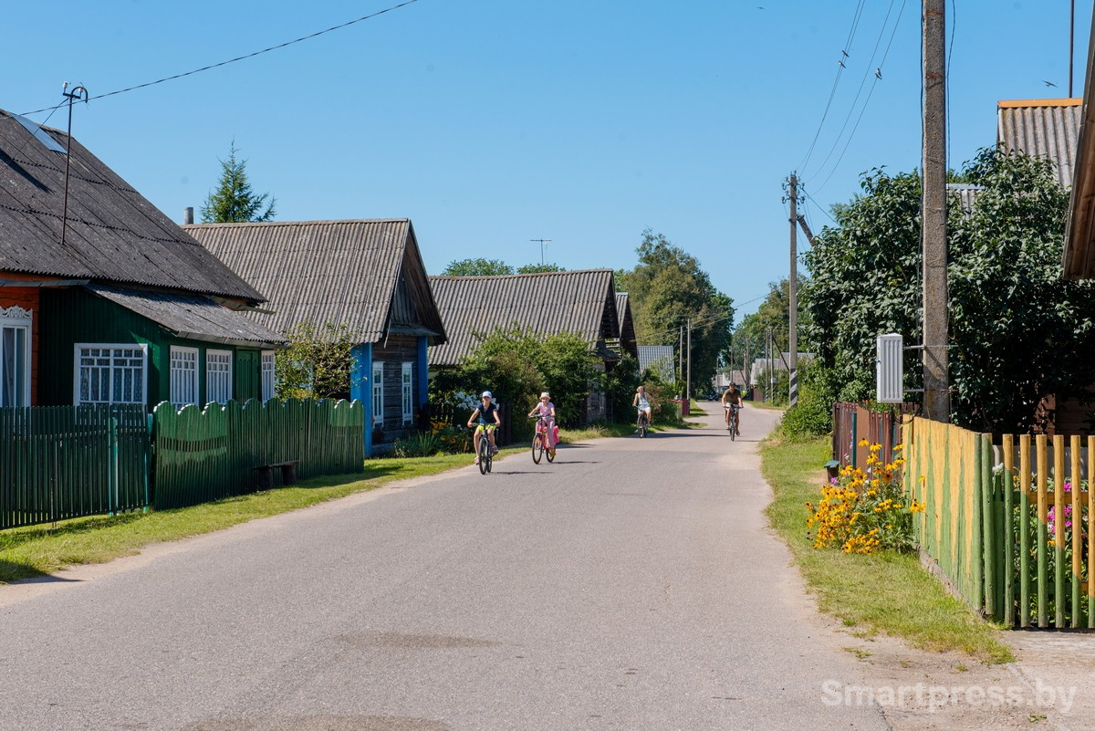 2-Деревня Барово Ивьевского района.jpg