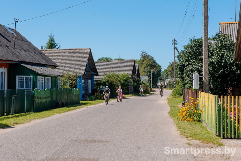 2-Деревня Барово Ивьевского района.jpg