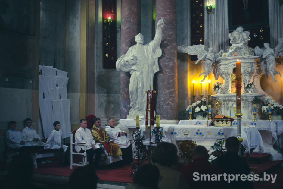 Пасха в костеле святого Андрея в Слониме 011.jpg
