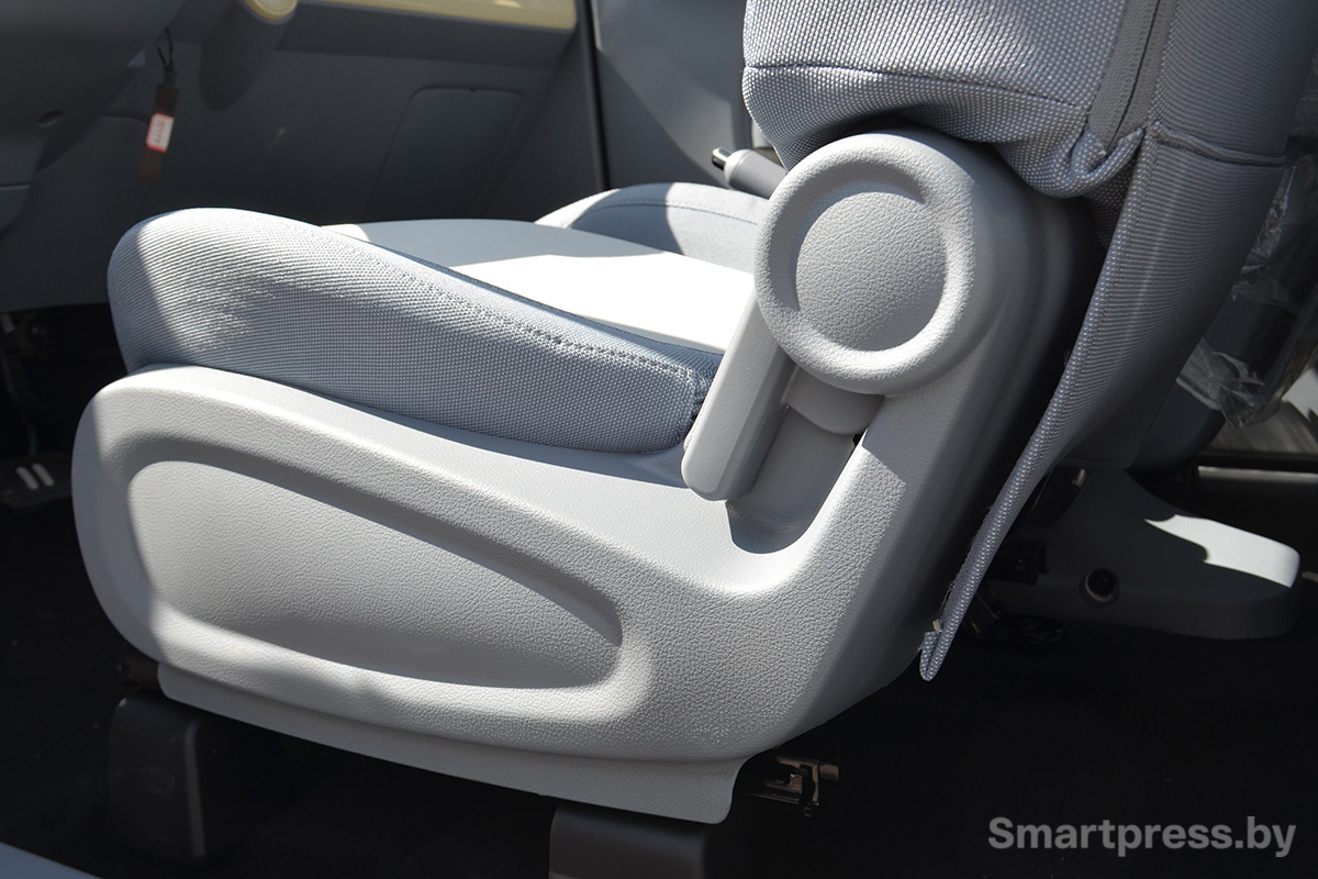 Регулироввка сидений.JPG