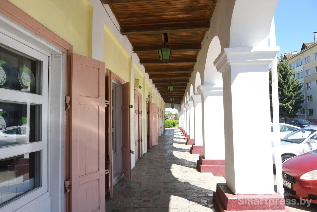 Пружаны Белые лавки.JPG