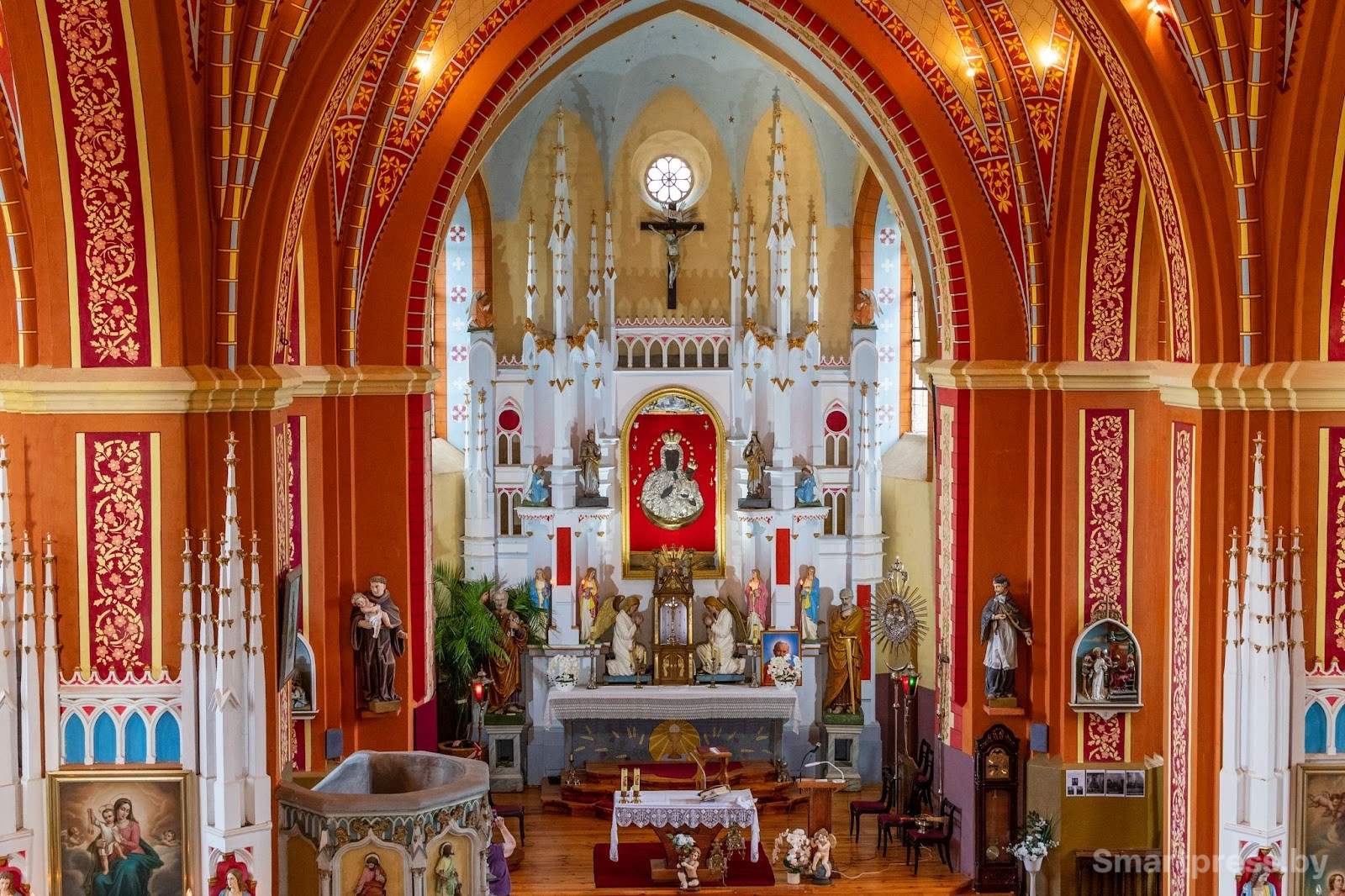 Костел Святого Юрия в деревне Осова 2.jpg