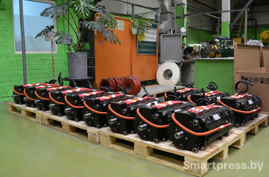 Двигатели для трамвайных тележек