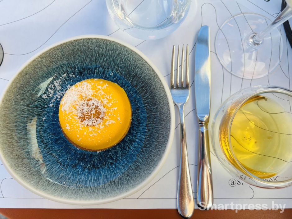 9-Крем маракуйя с шоколадом ресторан SFB.jpg 9-Крем маракуйя с шоколадом ресторан SFB.jpg