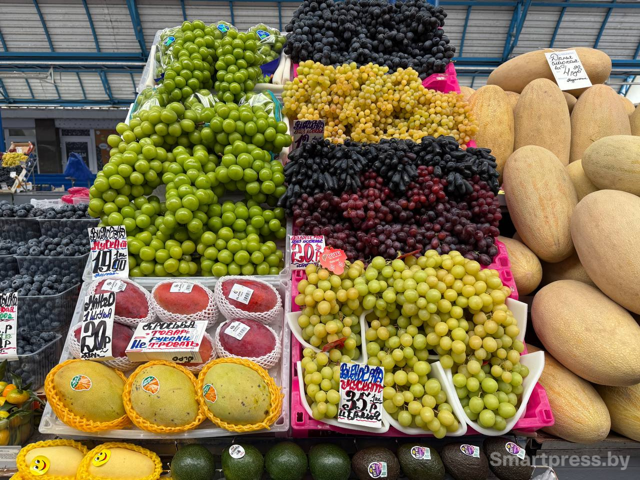 виноград-манго