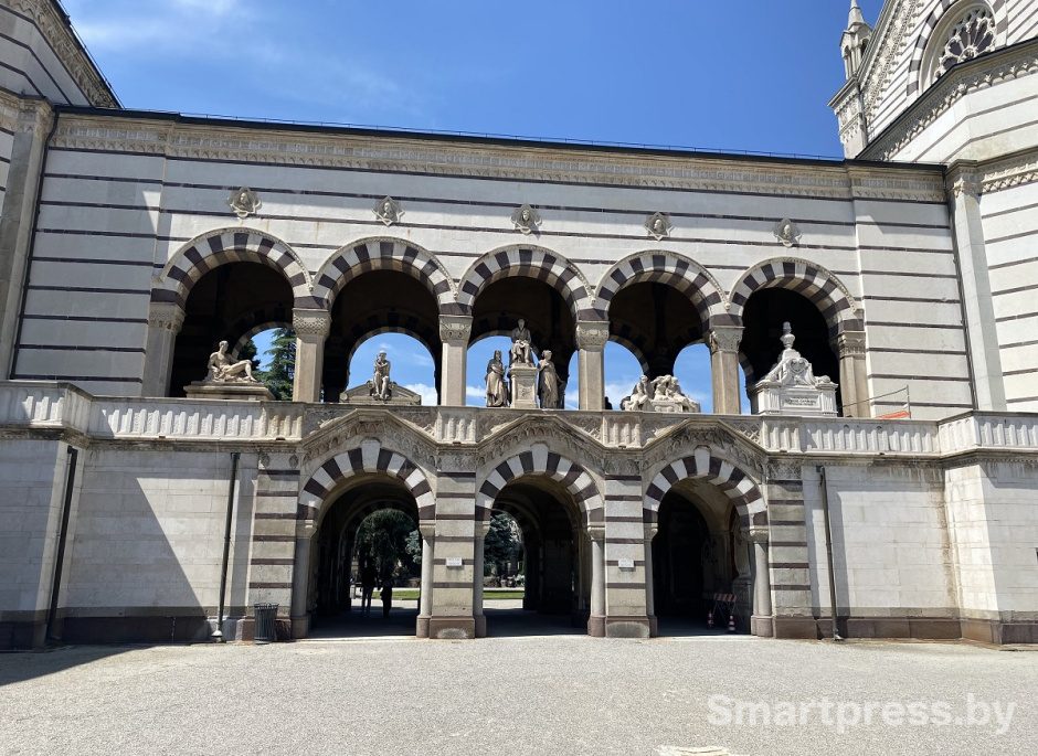 Монументальное кладбище вход