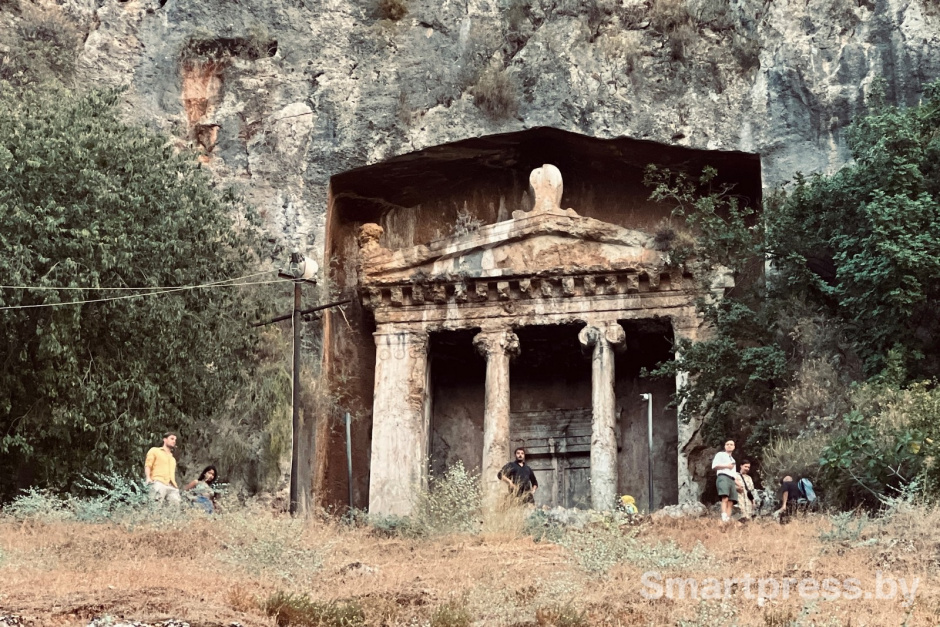 4-Ликийские гробницы.jpg