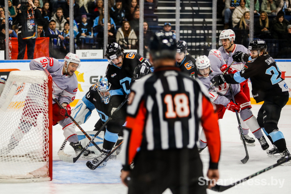 хоккей на Минск-Арене