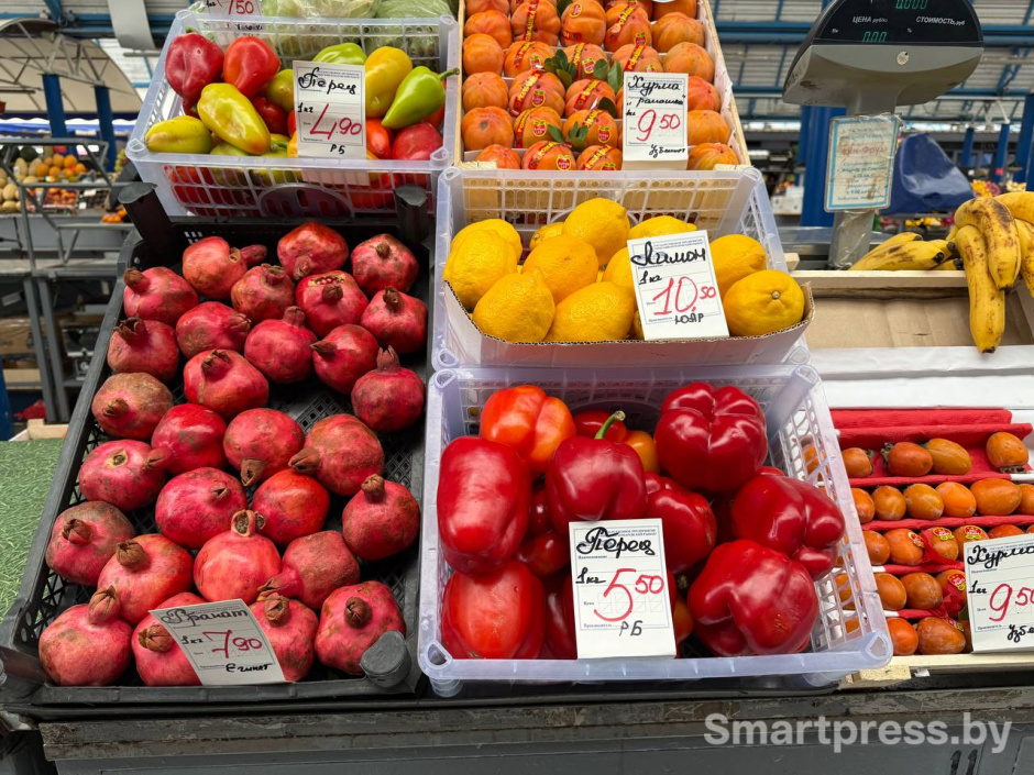 гранат-перцы-лимон-хурма