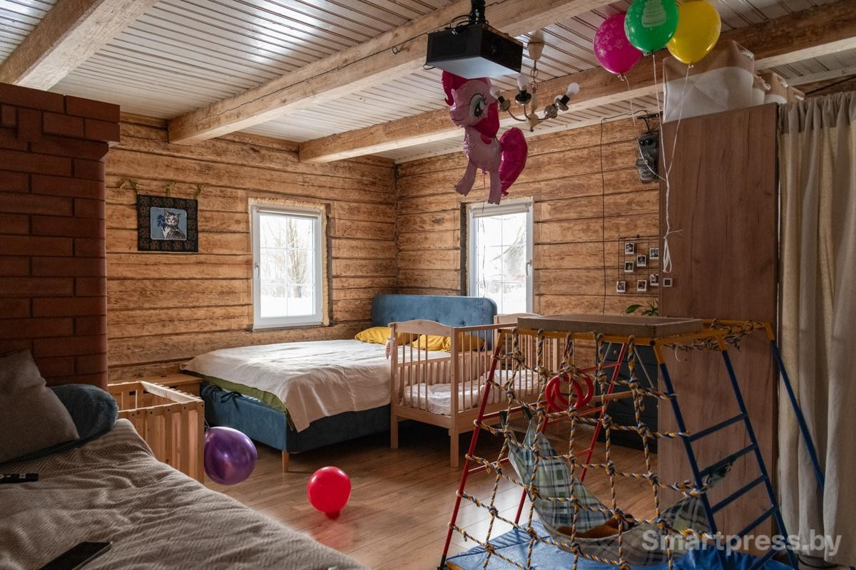 13-Интерьер деревенского дома.jpg