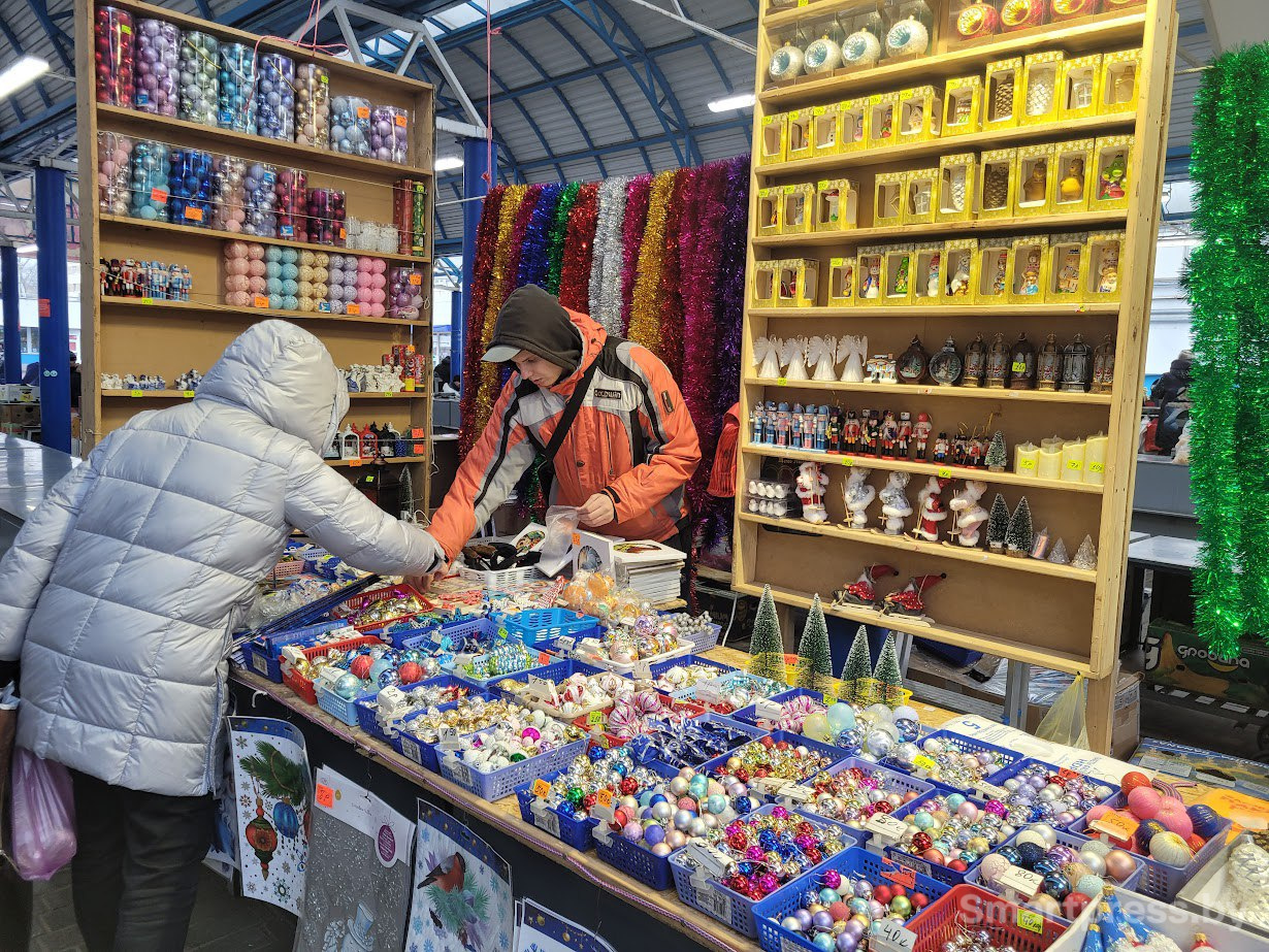 комаровка новый год 