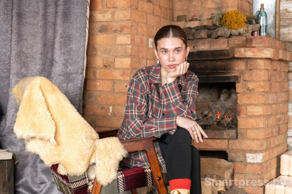 13-Дом отапливается за счет печки и обогревателя.jpg