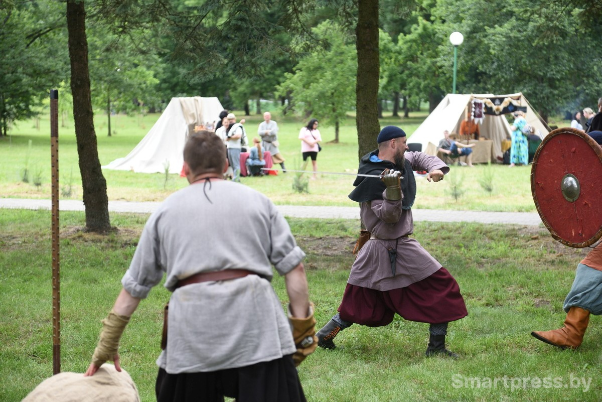 26-Рыцарские бои на Солнцестоянии-2025.jpg