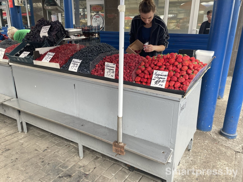 Комаровка 15.jpg Комаровка 15.jpg