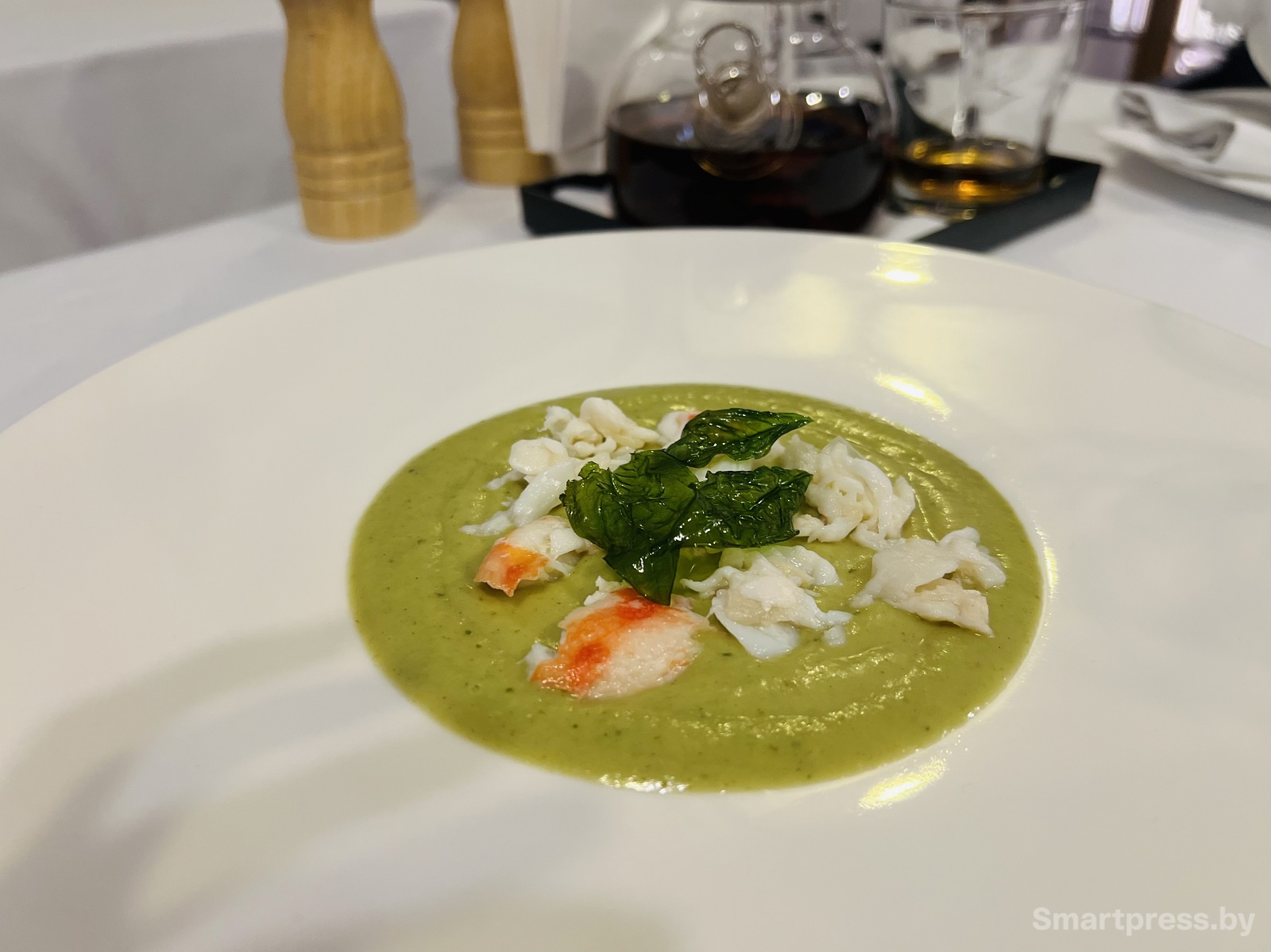 Вишисуаз с камчатским крабом