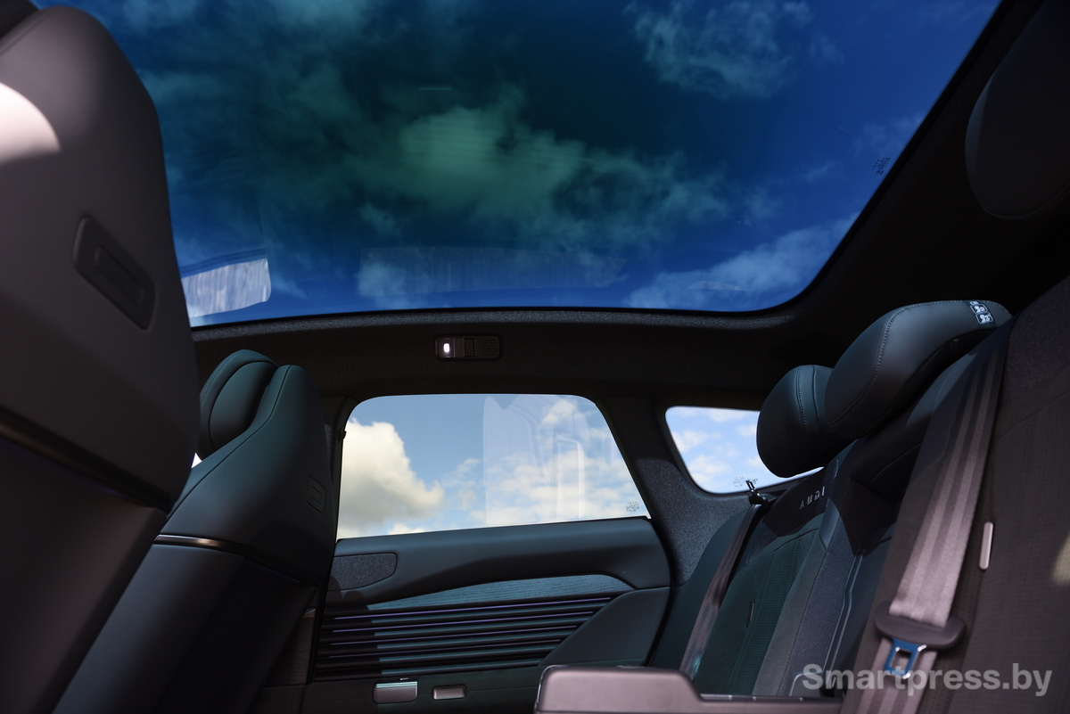 AUDI E5