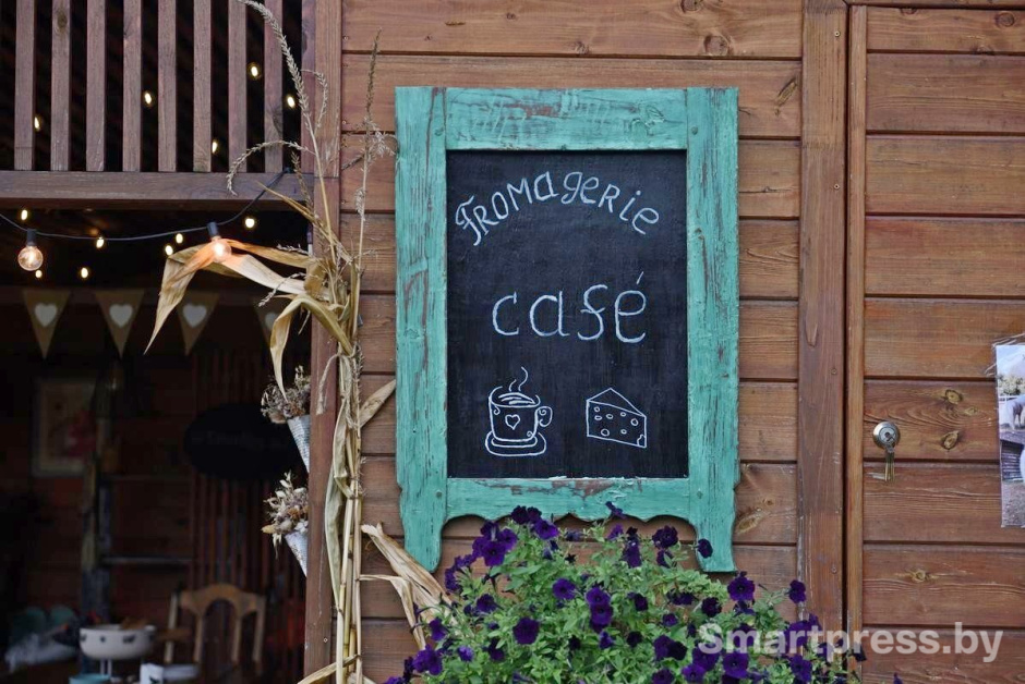 7-У семьи своя сырная лавка.jpg