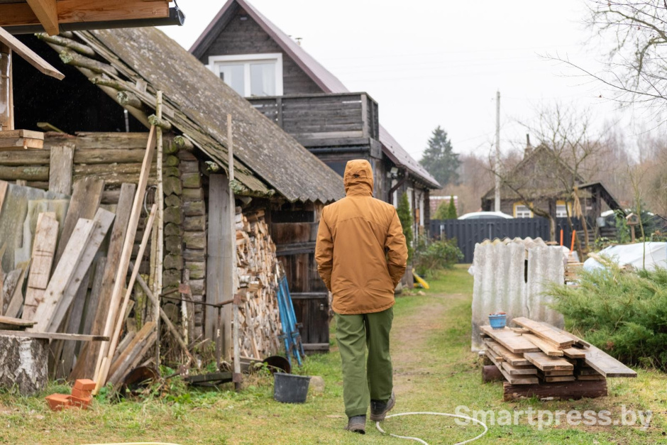 24-Деревенский двор.jpg