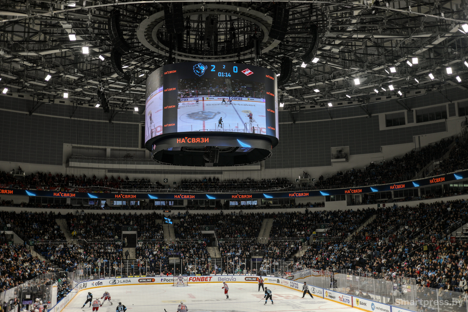 хоккей на Минск-Арене