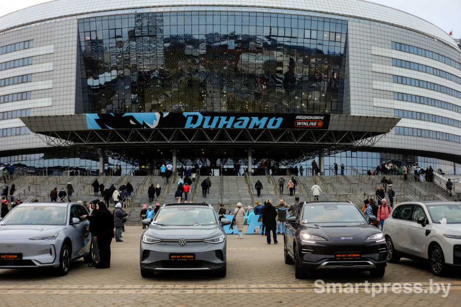 хоккей на Минск-Арене