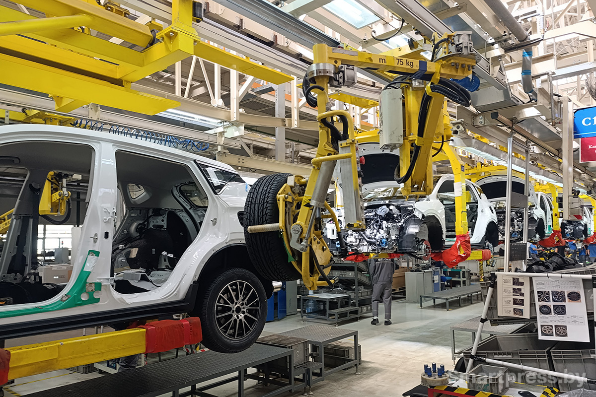 Завод BELGEE фото с конвейера