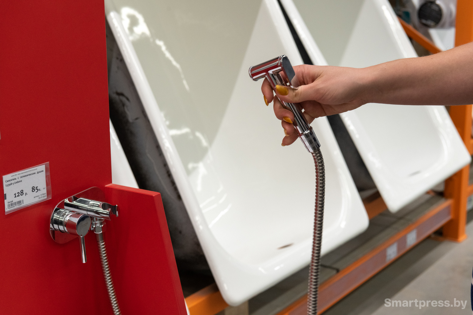 Гигиенический душ нужно “заложить” в проект еще на этапе его разработки