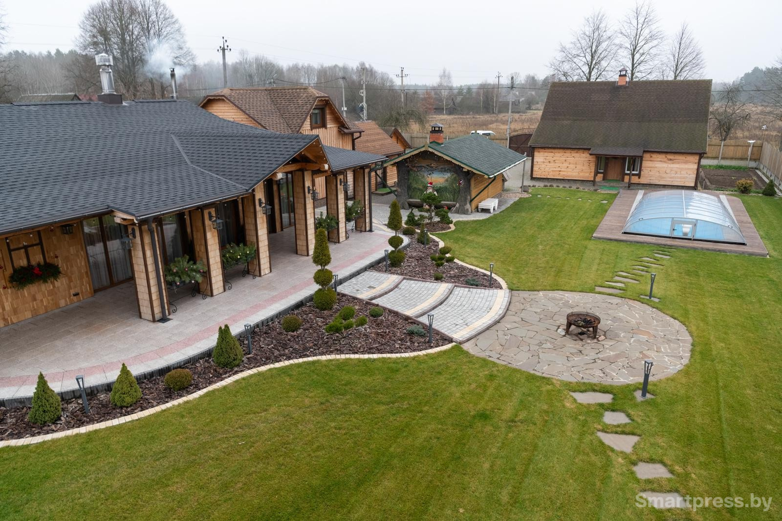 5-Так выглядит усадьба Чадель с высоты.jpg