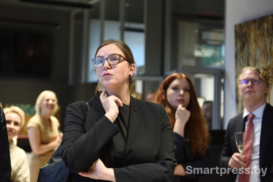 10-Посол Швейцарии Кристина Хонеггер-Золотухин.jpg