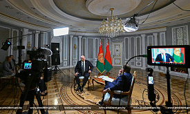 “Никакие вы не демократы”. Лукашенко обвинил США в диктатуре