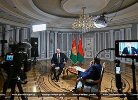 “Никакие вы не демократы”. Лукашенко обвинил США в диктатуре