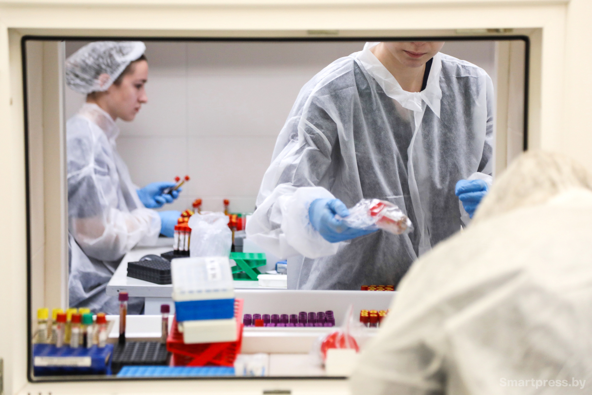 Процесс передачи образцов