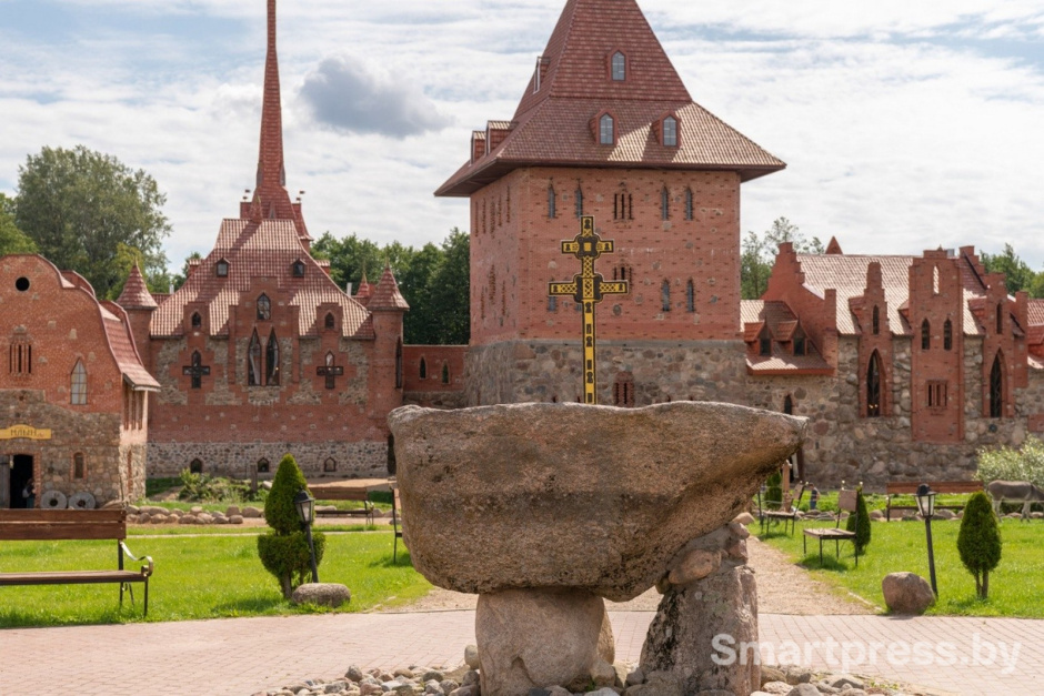 24-Парк истории Сула.jpg