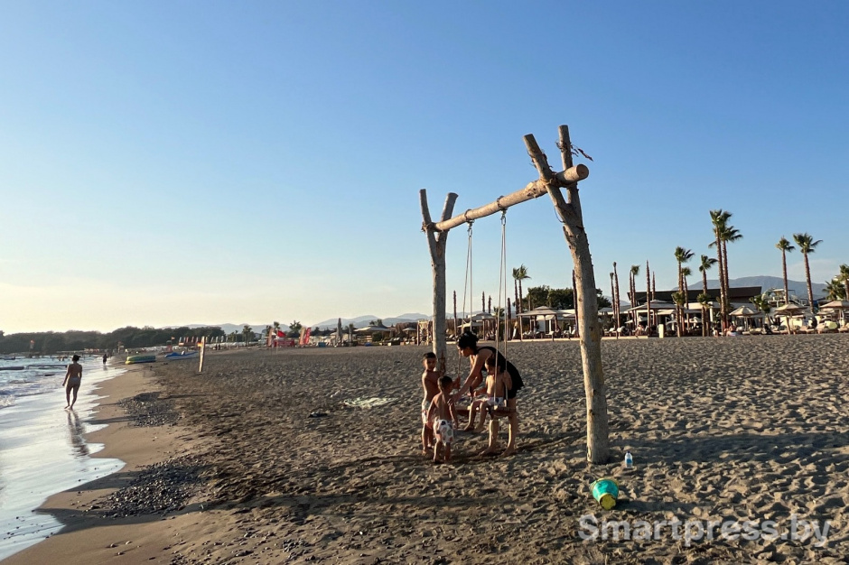 21-Песчаный пляж Фетхие.jpg