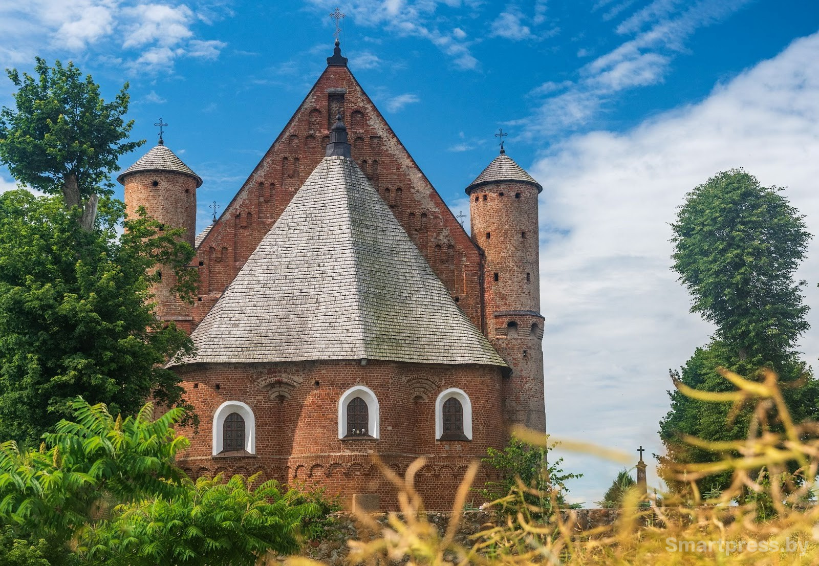 Церковь Святого Архангела Михаила в деревне Сынковичи 1.jpg