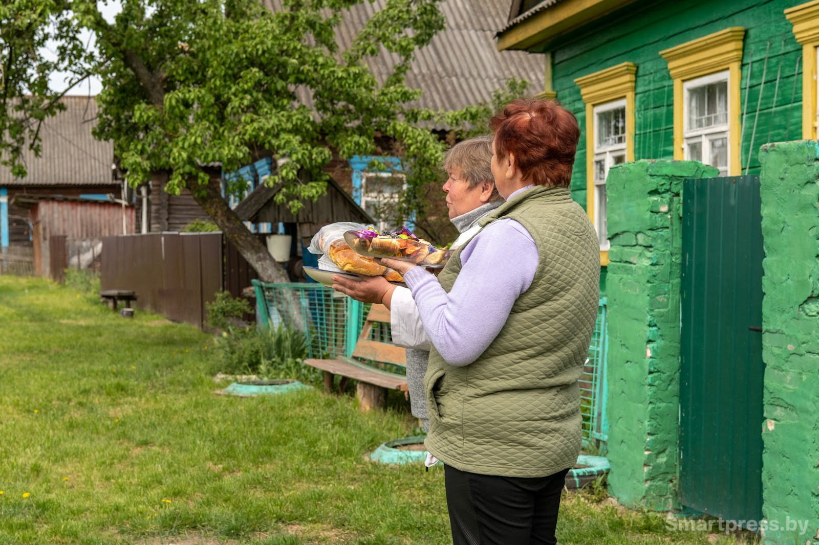 В деревне Погост водят Юрьевский хоровод 17.jpg