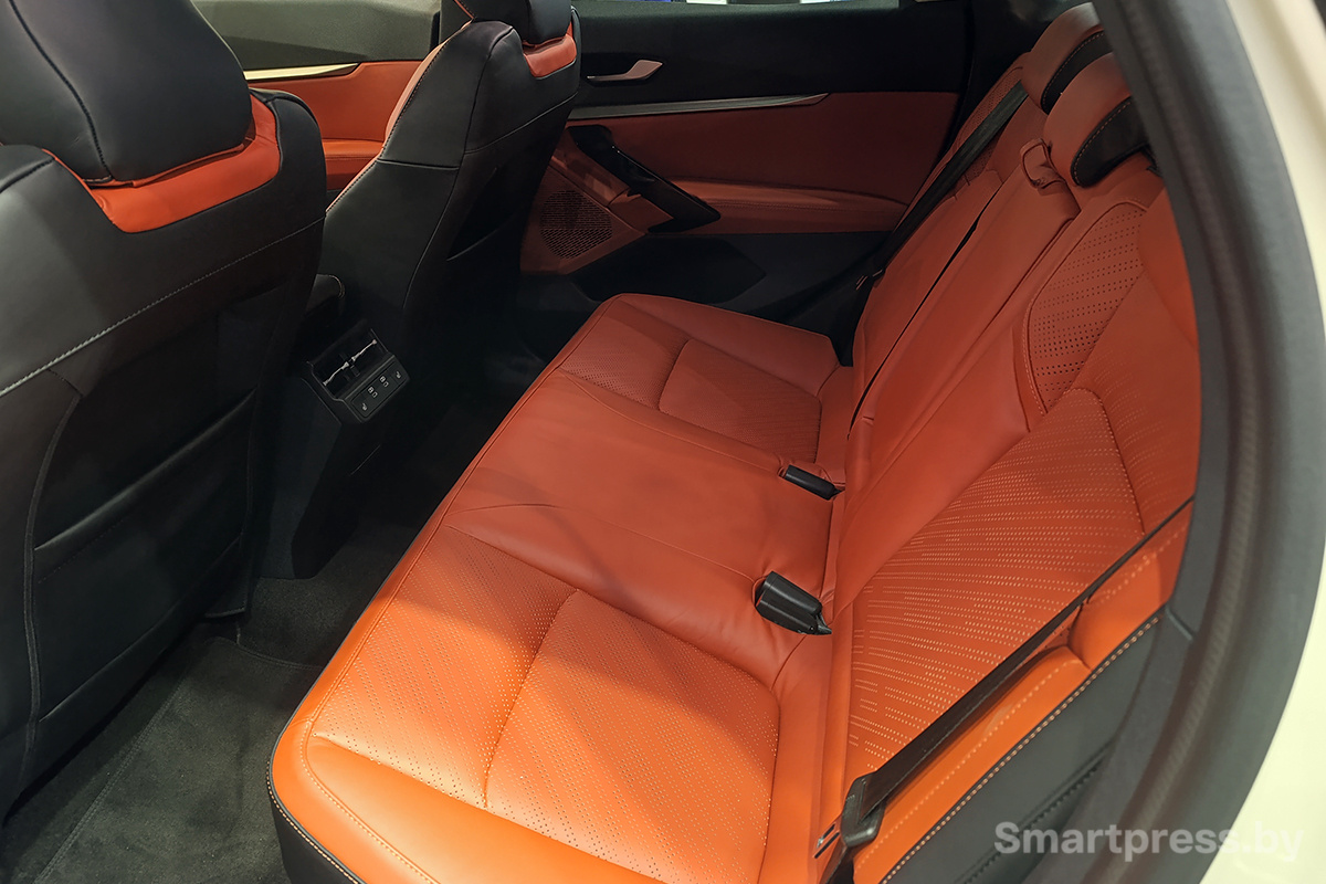 LADA Azimut задний диван