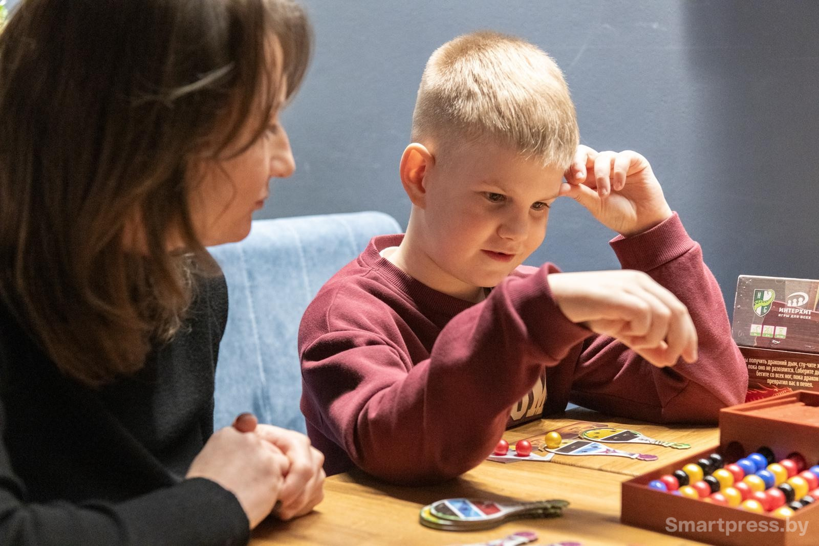 10-Дома в настолки можно начинать играть с детьми с трех лет.jpg