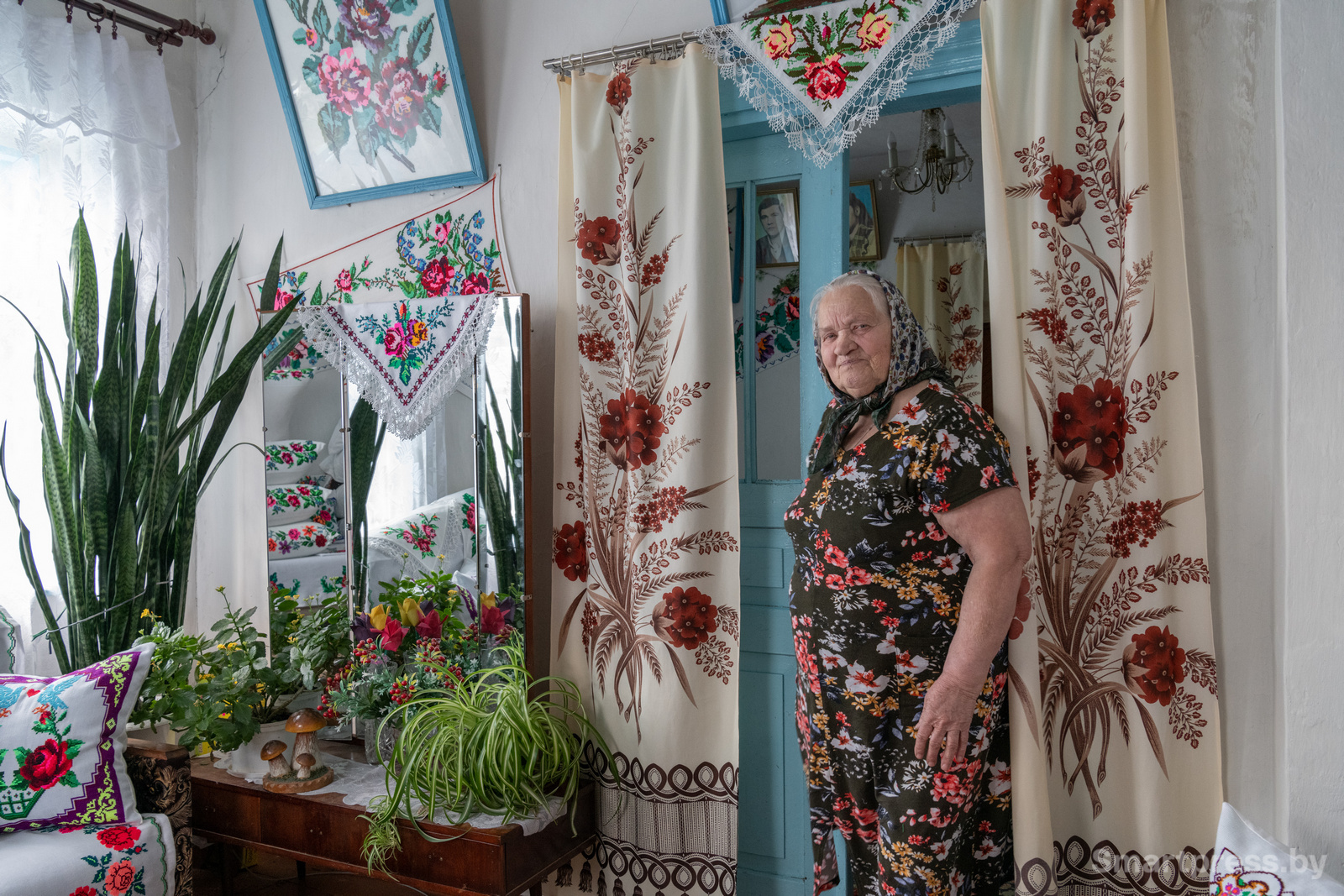 Вера Колесо из деревни Ситница и ее вышиванки 9.jpg