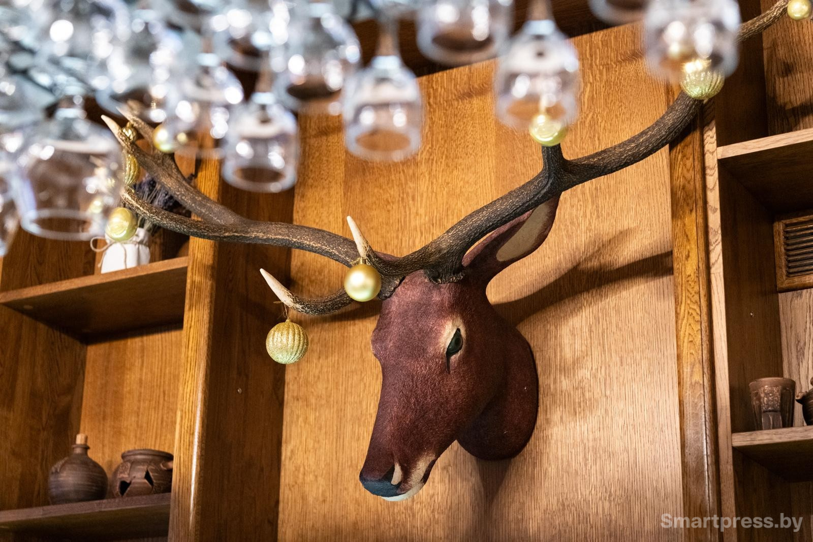 12-В банкетном зале агроусадьбы.jpg