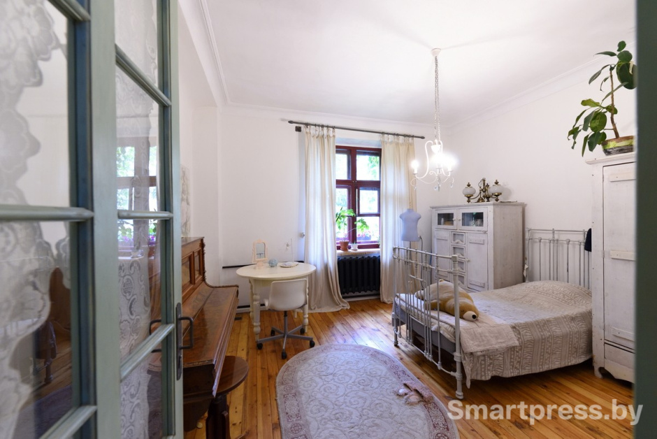 12-Как семья переделала коммуналку в Осмоловке в маленький Париж.jpg