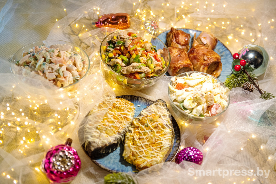 Новогодний стол вариант сервировки